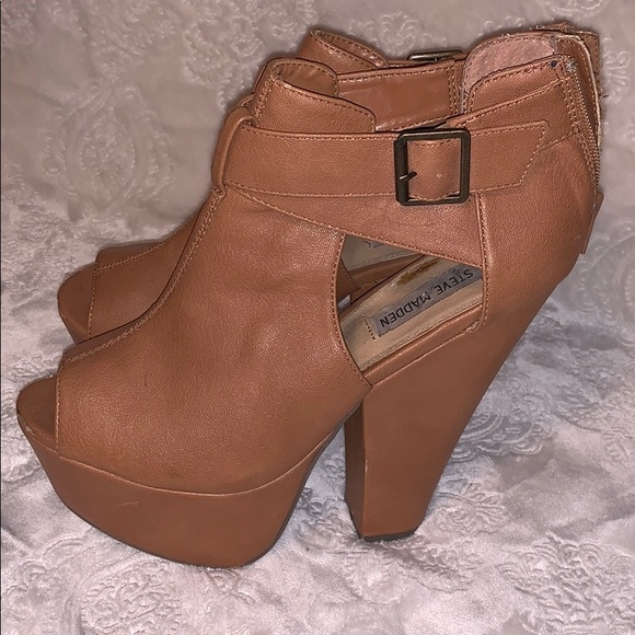 Platforms - Picture 2 of 7